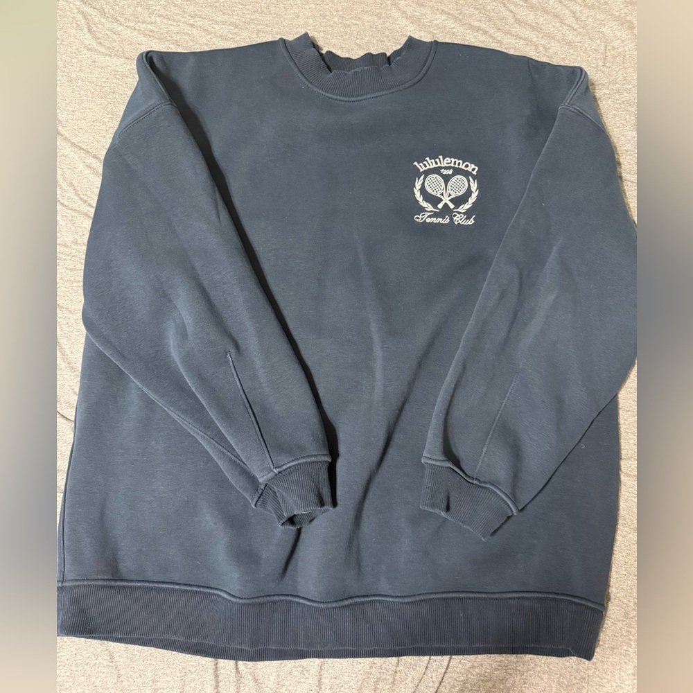Lululemon athletica Navy Crewneck Sweatshirt with Tennis Club Logo XL